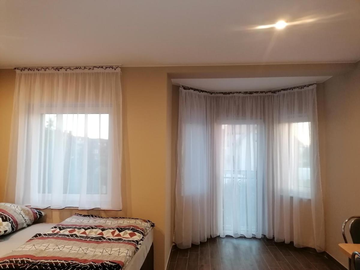 Pokoje Goscinne Azaliowa 34 Mielno Mielno  Exterior foto